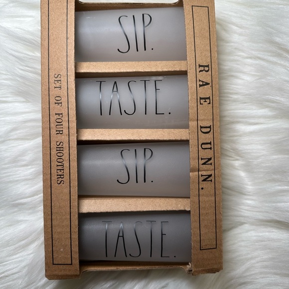 Rae Dunn Frosted Shooter Shot Glass Set of 4 - Picture 2 of 3